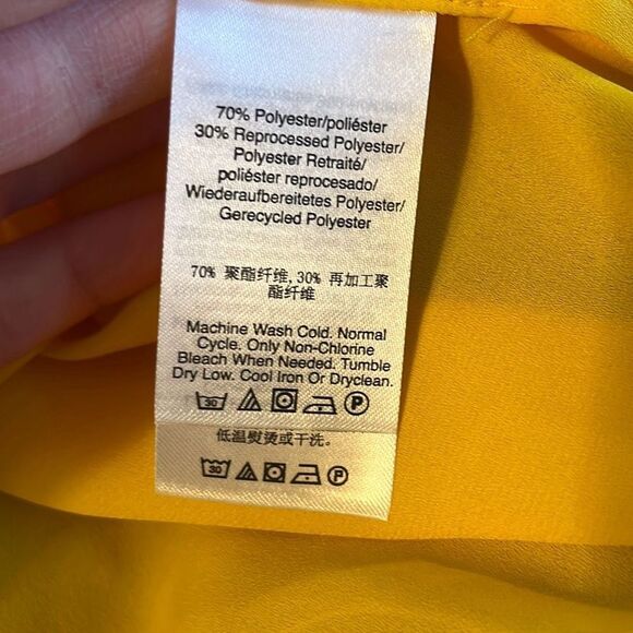 DKNY small yellow blouse NWT with bow on side of neck - 2598 - Picture 5 of 5